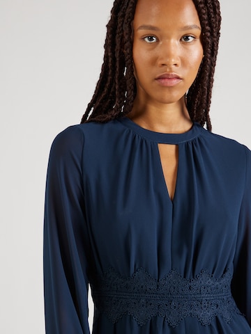 Robe 'Valeria' ABOUT YOU en bleu