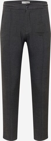 !Solid Regular Pants in Grey: front