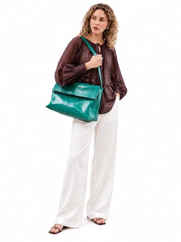 MANUKA Shoulder bag in Green