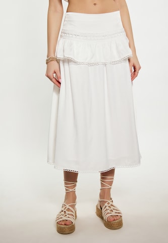 IZIA Skirt in White: front