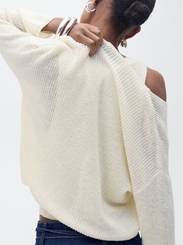 MANGO Sweater 'JAZMIN' in Beige