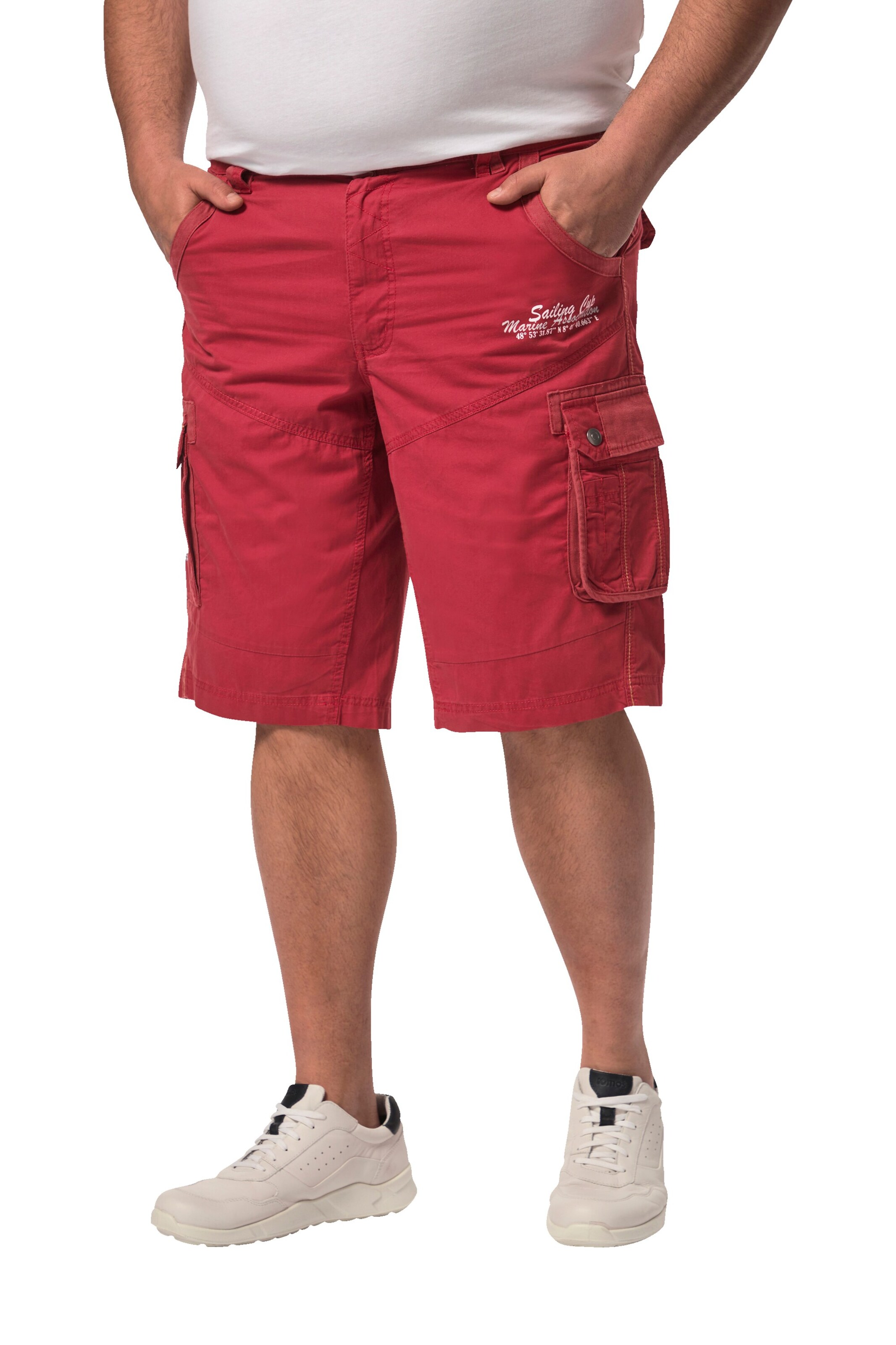 Boston Park Regular Trousers in Red: front