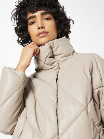 GLAMOROUS Jacke in Grau