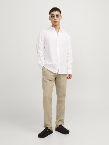 JACK & JONES Regular Trousers in Beige