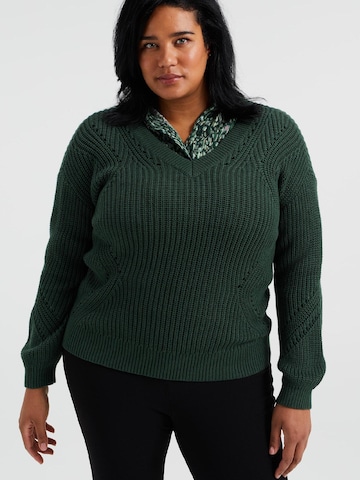 WE Fashion Sweater in Green: front