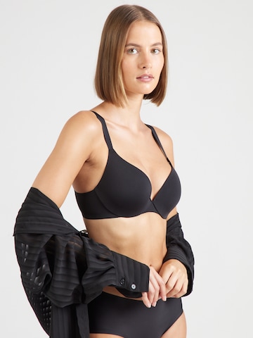 TRIUMPH T-shirt BH 'Body Make-Up Illusion' in Zwart: voorkant