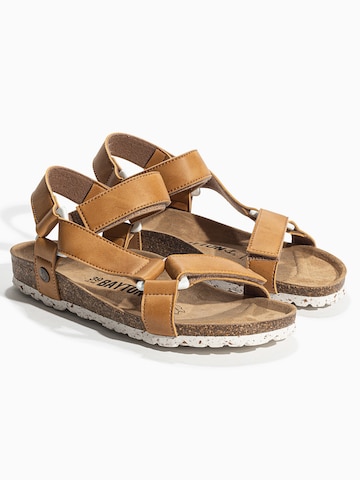 Bayton Босоножки 'RIGONI' в Коричневый