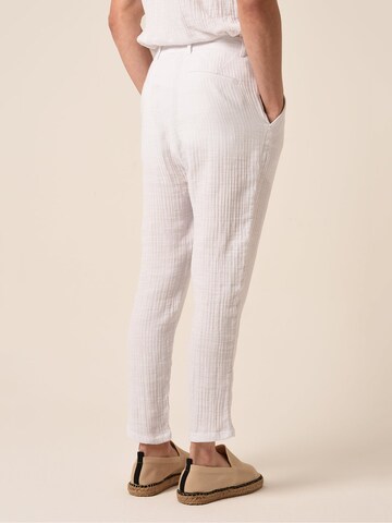 Slimfit Pantaloni di Antioch in bianco