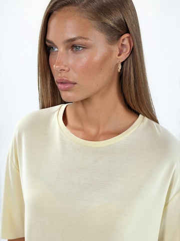 T-shirt Busem en beige