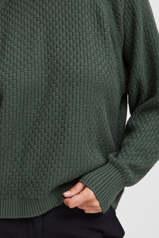 b.young Sweater in Green