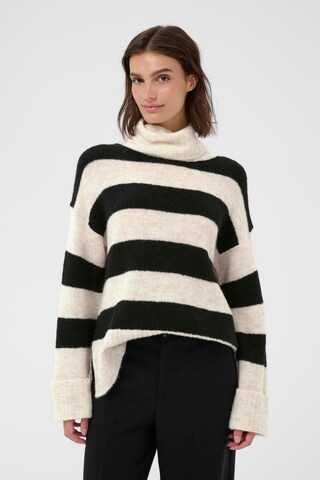 Part Two - Jersey en negro: frente