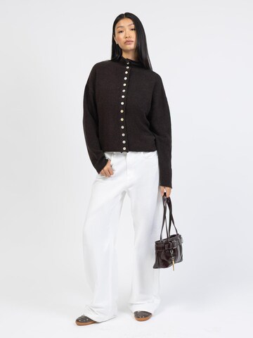 BROKE + SCHÖN Knit Cardigan 'Strickjacke mit Stehkragen' in Brown