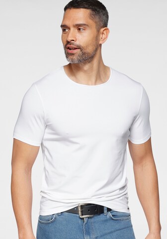 Coupe slim T-Shirt 'Level 5' OLYMP en blanc : devant