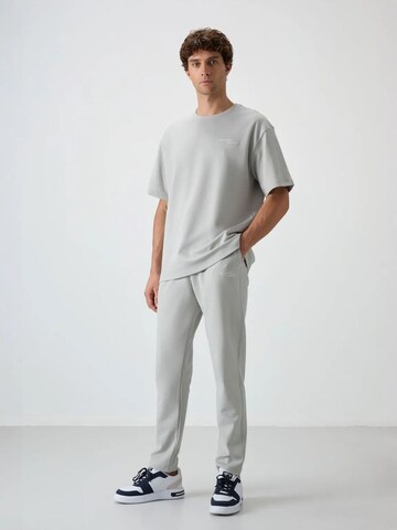 Tommy Life Sports suit in Grey: front