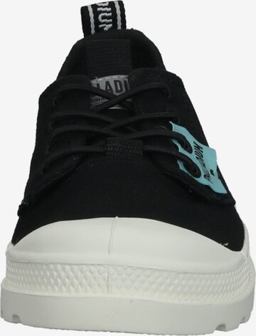 Baskets Palladium en noir