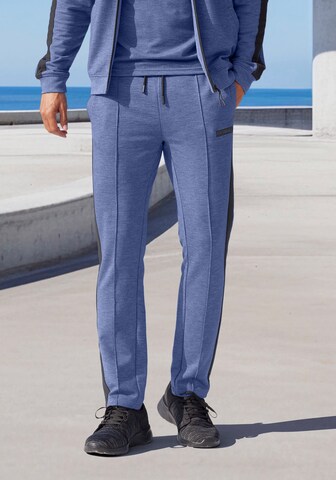 Authentic Le Jogger Regular Hose in Blau