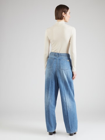 MICHAEL Michael Kors - Pierna ancha Pantalón vaquero plisado en azul
