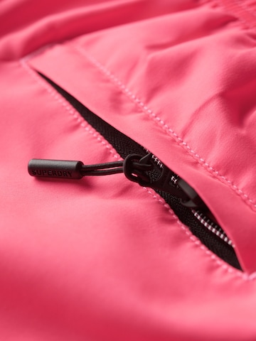 Shorts de bain Superdry en rose