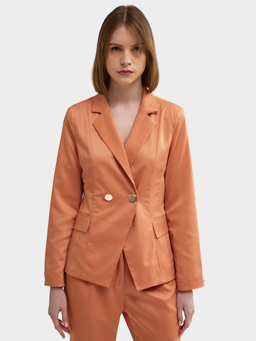 Influencer Blazers in Oranje: voorkant