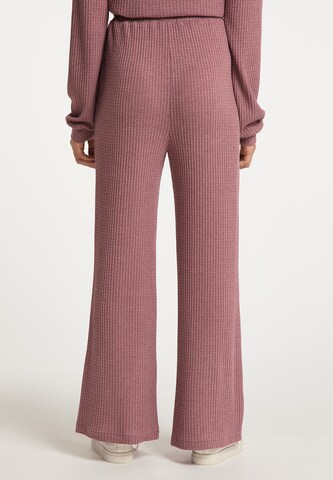 IZIA - Pierna ancha Pantalón en rosa