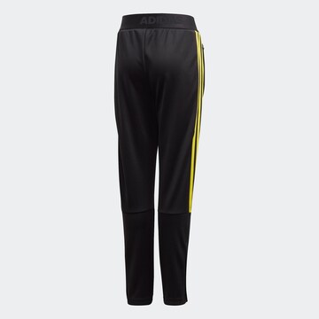 Effilé Pantalon de sport 'Tiro' ADIDAS PERFORMANCE en noir