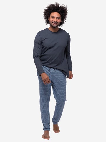 Mey Pajamas long 'Round Geo' in Grey