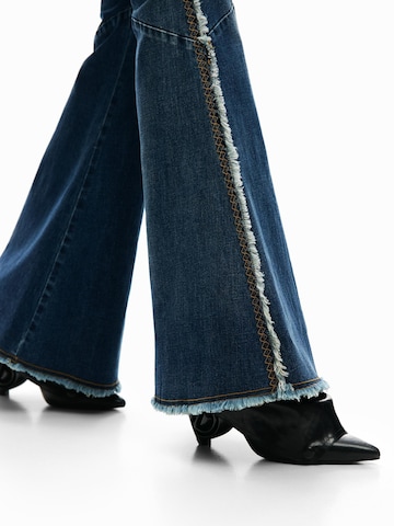 Desigual Flared Jeans in Blue