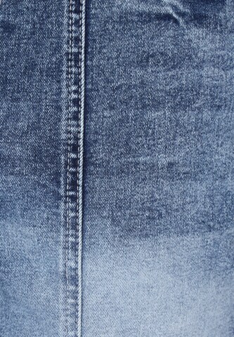 évasé Jean IZIA en bleu