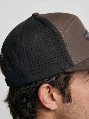 Blackskies Sportcap 'Pro Motion Sport Performance'‌‌‌‌‌ in Braun