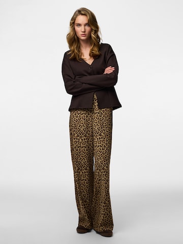 PIECES Широкий Штаны 'PCBOSELLA' в Бежевый