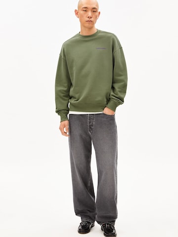 ARMEDANGELS Sweatshirt in Groen