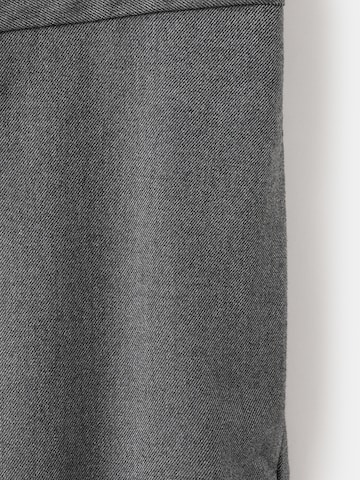 Regular Pantalon à plis 'DOVER' MANGO MAN en gris