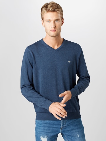 Pull-over FYNCH-HATTON en bleu : devant