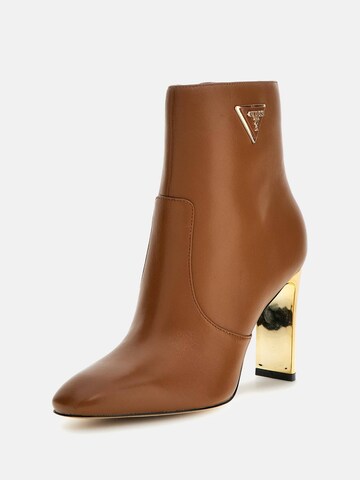 GUESS Stiefel in Braun
