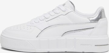 Baskets basses 'Cali Court' PUMA en blanc : devant