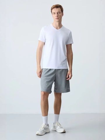 Wide leg Pantaloni di Tommy Life in grigio