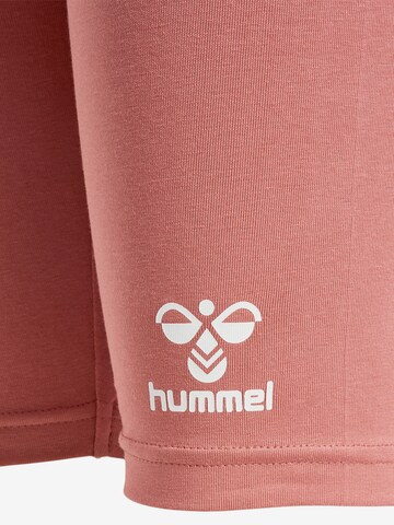 Hummel Skinny Shorts 'Minnie' in Pink