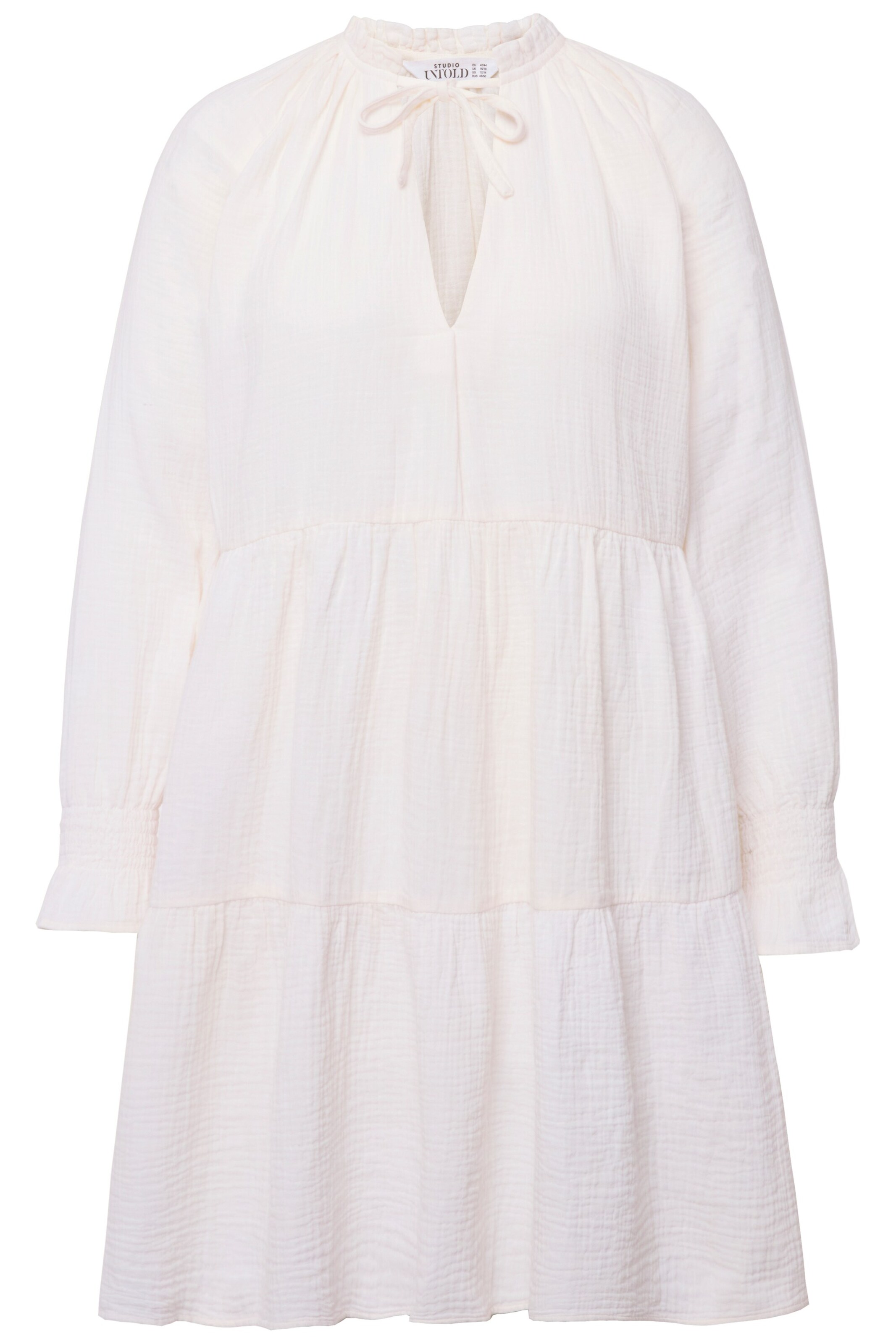 Studio Untold Dress in White: front