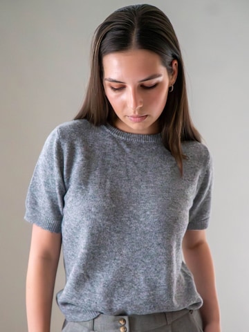 Pull-over 'Nina' WEARABLE STORIES en gris