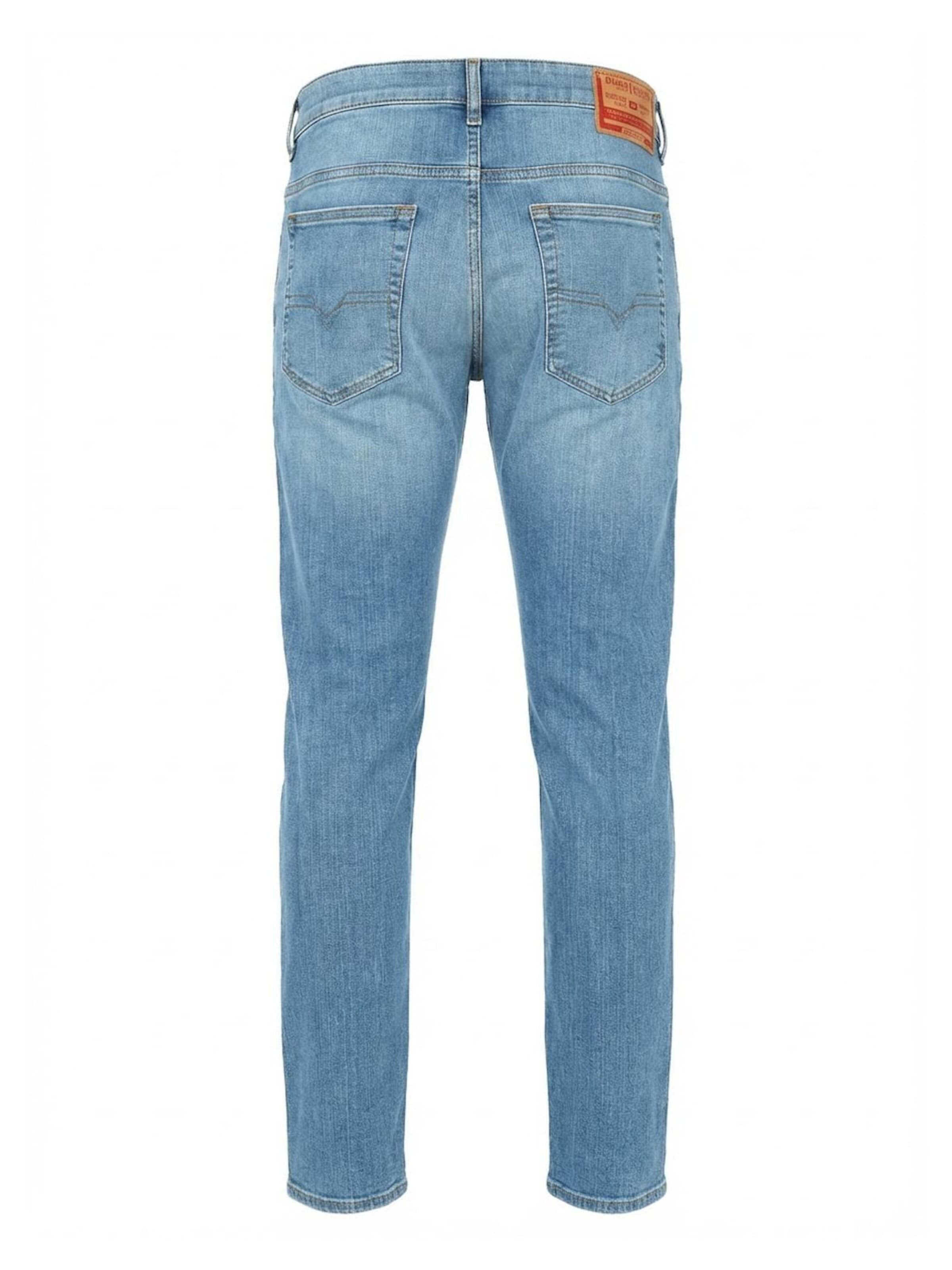 regular Jeans 'D-YENNOX' di DIESEL in blu