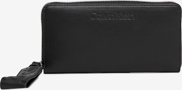 Porte-monnaies 'Gracie' Calvin Klein en noir : devant