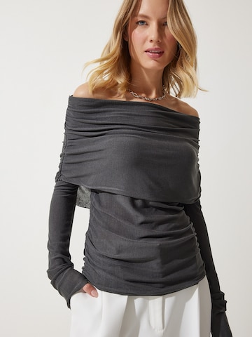 Happiness İstanbul Tröja i grå