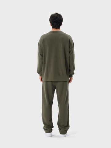 Ossy Homer Sweatshirt '450 GSM Heavy Cotton Oversize' in Green
