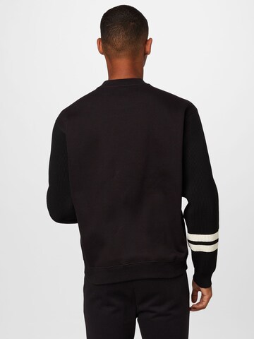 Champion Authentic Athletic Apparel Sweatshirt in Schwarz
