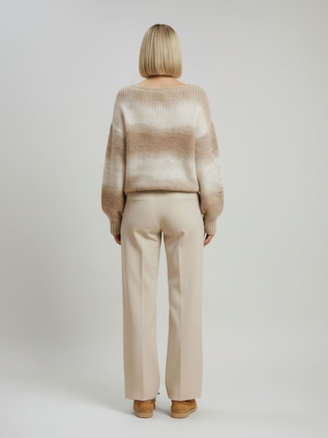 Cardigan 'Ine' WEARABLE STORIES en beige