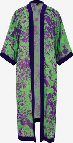 Yoek Kimono in Green: front