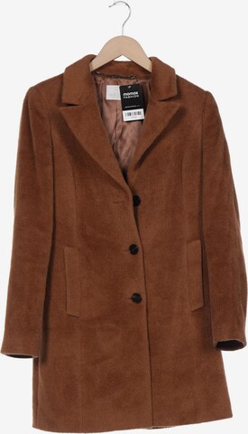 Madeleine Jacket & Coat in XS in Brown: front