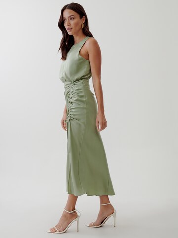 Rochie de cocktail 'WISTERIA' de la Chancery pe verde