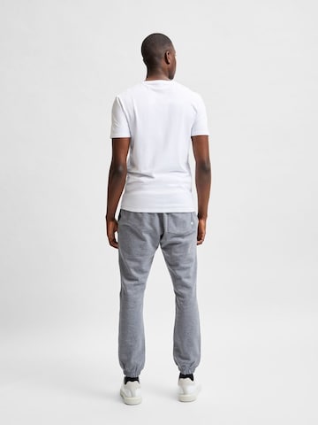 T-Shirt SELECTED HOMME en blanc