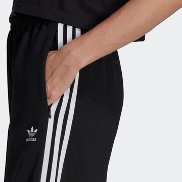 Wide leg Pantaloni 'Adicolor Classics' de la ADIDAS ORIGINALS pe negru